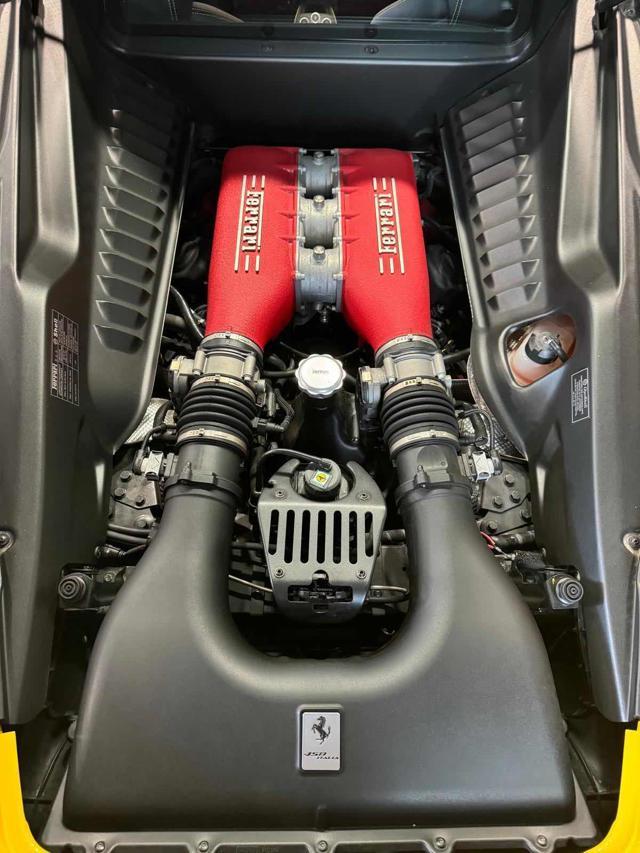 FERRARI 458 Italia DCT