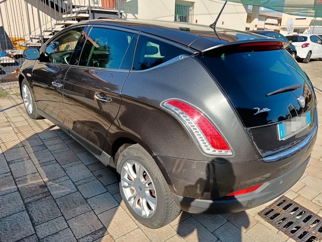 Lancia Delta 1.6 MJT Platino