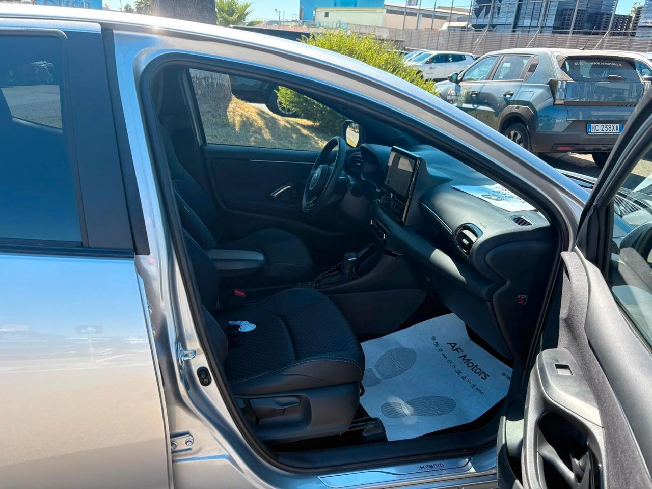 Toyota Yaris 1.5 130 Hybrid 5 porte Lounge