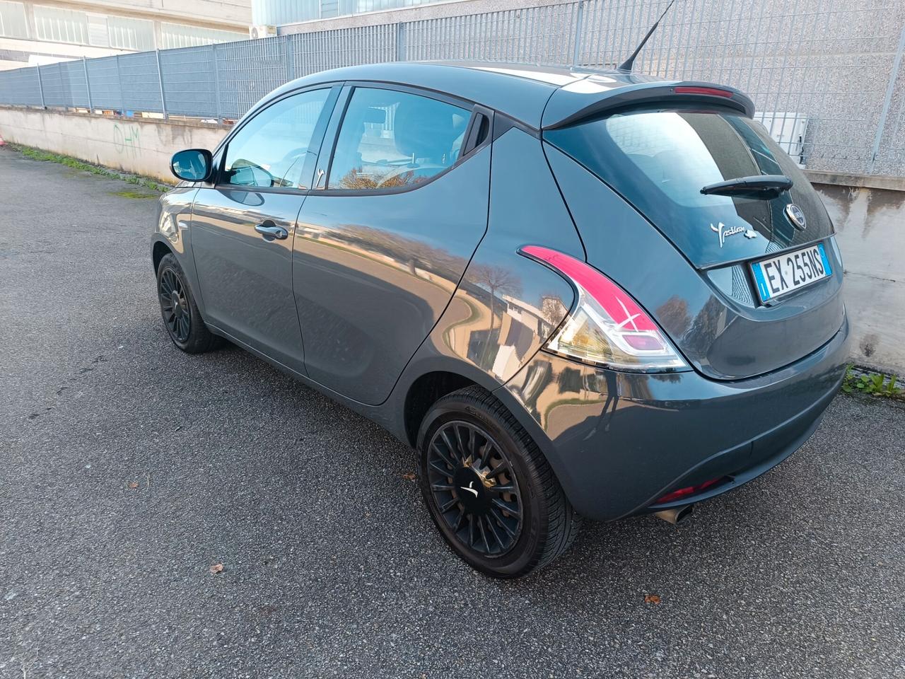 Lancia Ypsilon 1.2 5 porte GPL SOLO 129.000 KM