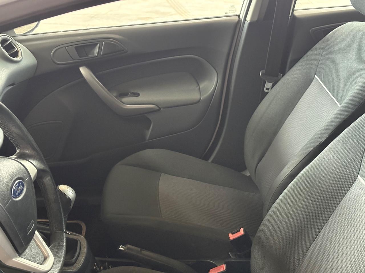 Ford Fiesta 1.2 60CV 5p. Tit. METANO