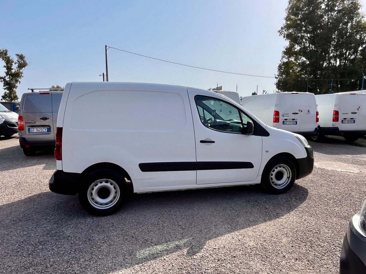 Peugeot PARTNER 1.6 BLUEHDi 75 CV PRO L1
