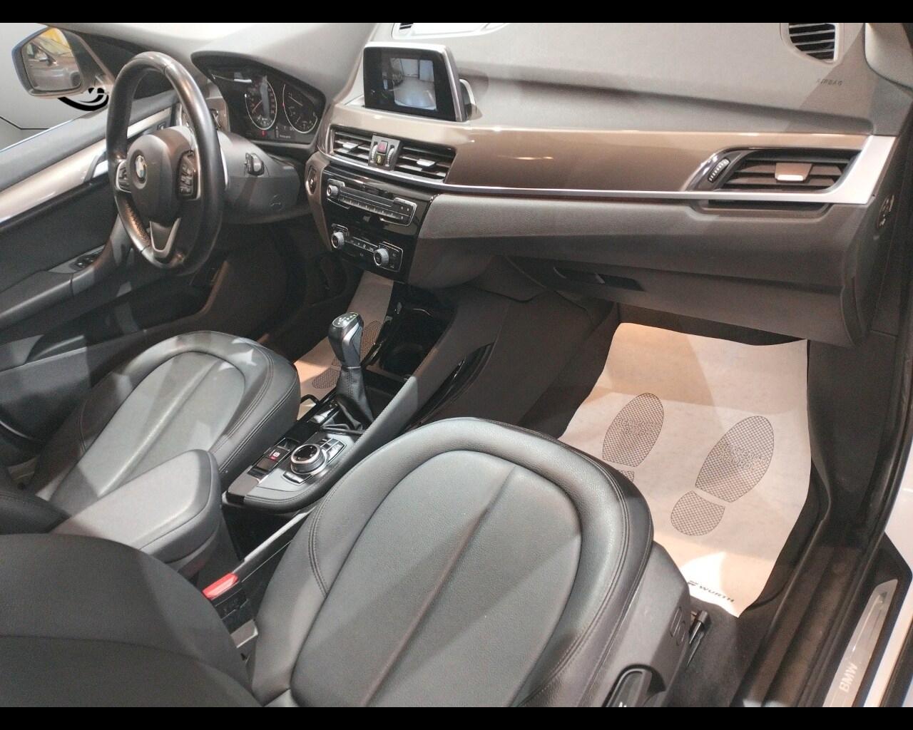 BMW X1 (F48) X1 sDrive18d Business