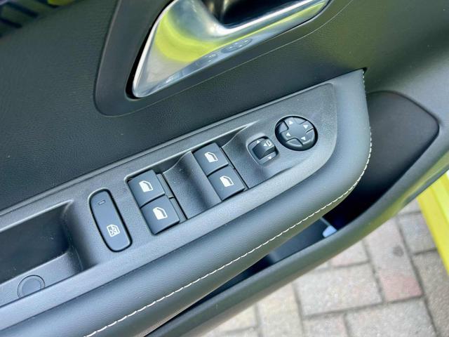 PEUGEOT 208 PureTech 100 Stop&Start 5 porte Allure - KM0