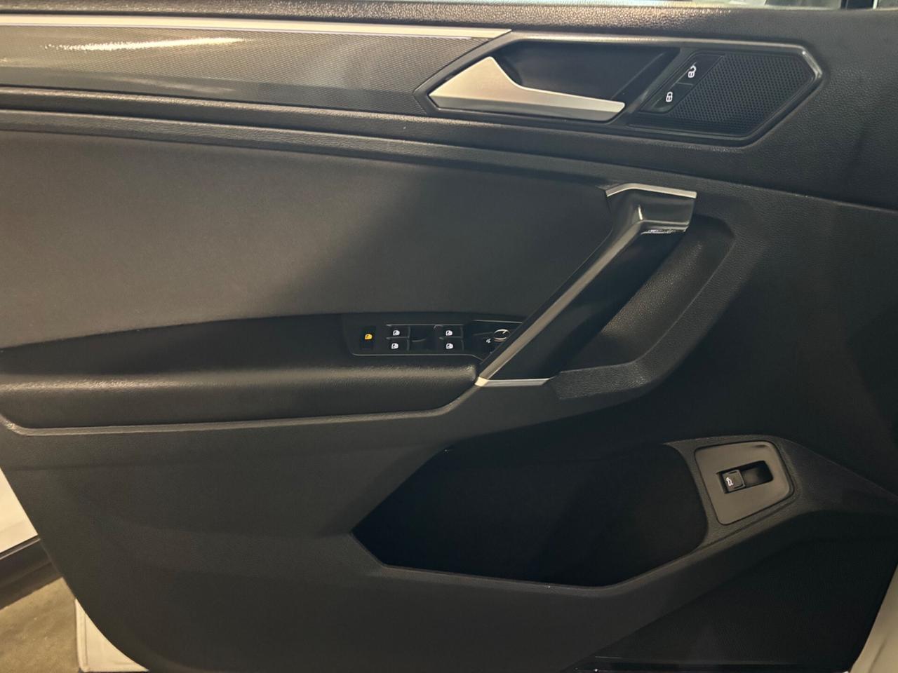 Volkswagen Tiguan 2.0 TDI DSG 4MOTION ALCANTARA