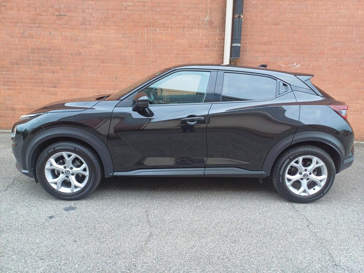 Nissan Juke 1.0 DIG-T 114 CV N-Connecta