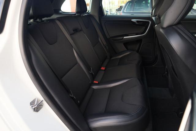 VOLVO XC60 D4 Geartronic Business
