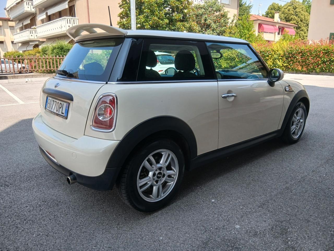 Mini Mini 1.6 16V One adatta per neo patentati