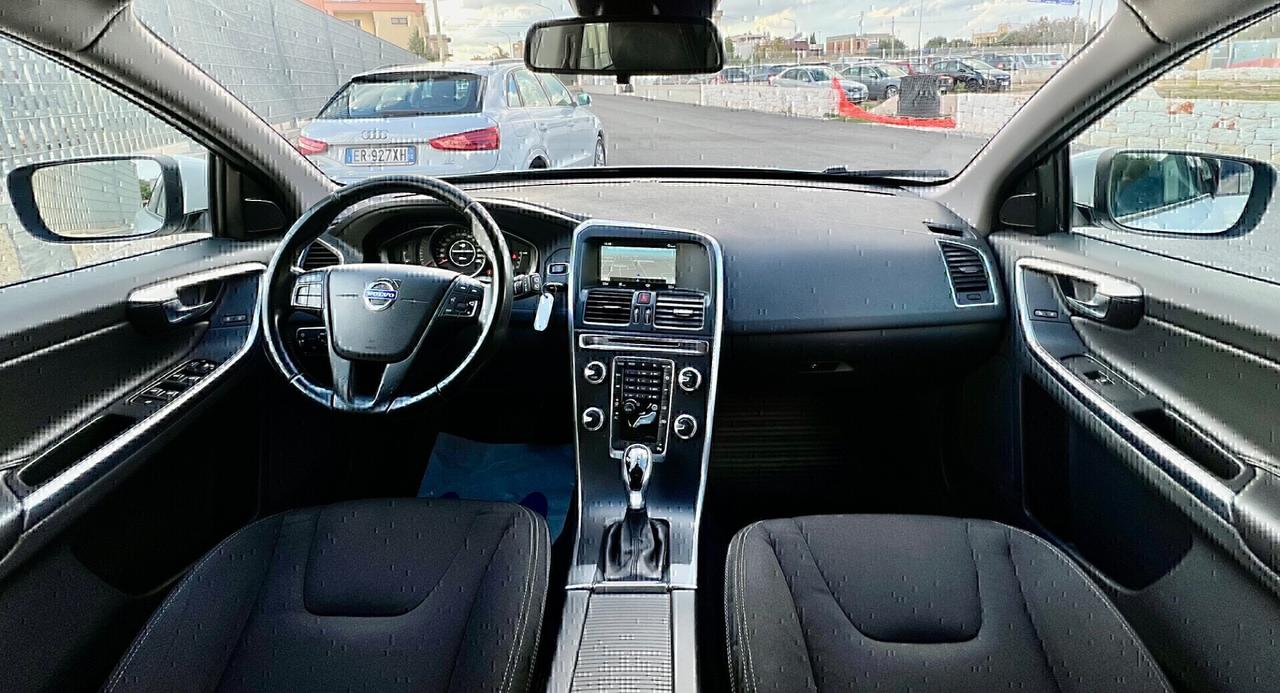 Volvo XC60 D3 Geartronic Kinetic,Navi,LED,Climatronic,ecc.