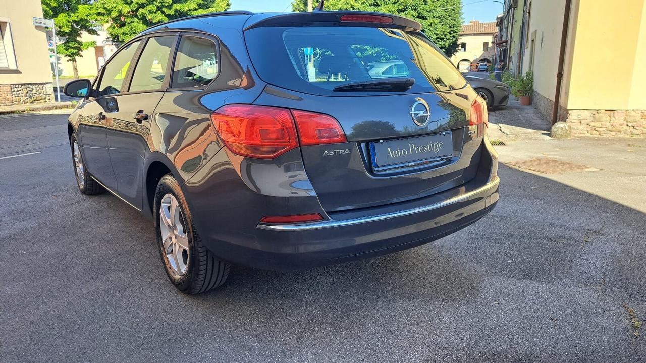 Opel Astra 1.7 CDTI 110CV Sports Tourer Business