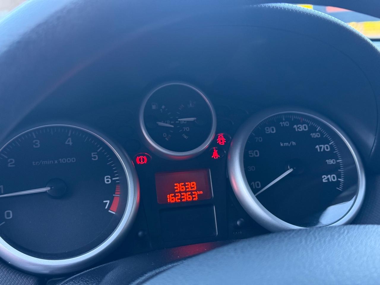 Peugeot 207 Plus 1.4 8V 75CV 5p. ECO GPL