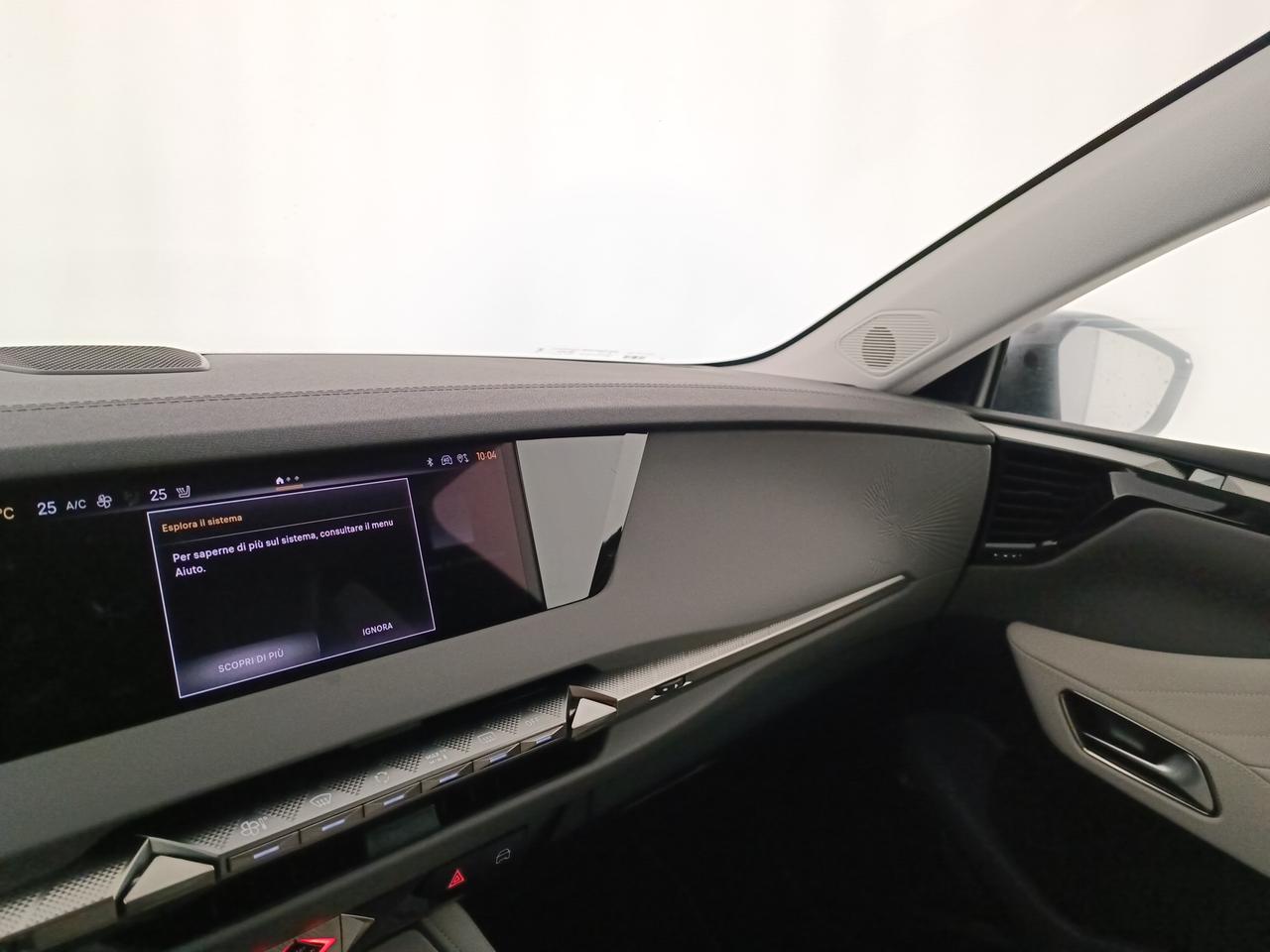 DS DS4 Esprit de Voyage E-TENSE 225cv