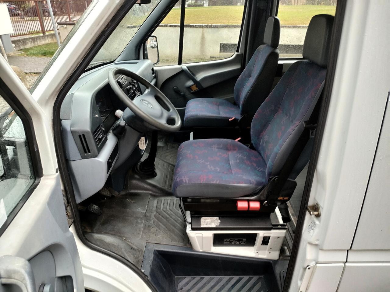 Mercedes Sprinter 2.3 D 9 posti-trasporto disabili