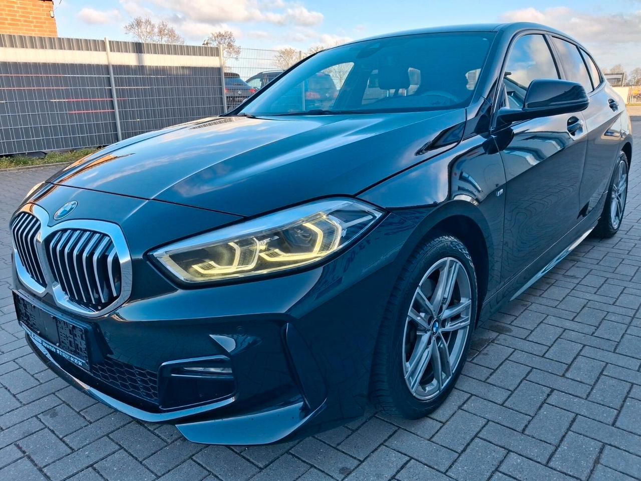 Bmw 118 118i 5p. Msport