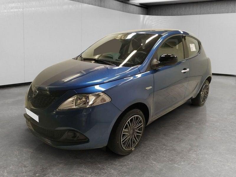Lancia Ypsilon 1.0 firefly hybrid Oro s&s 70cv