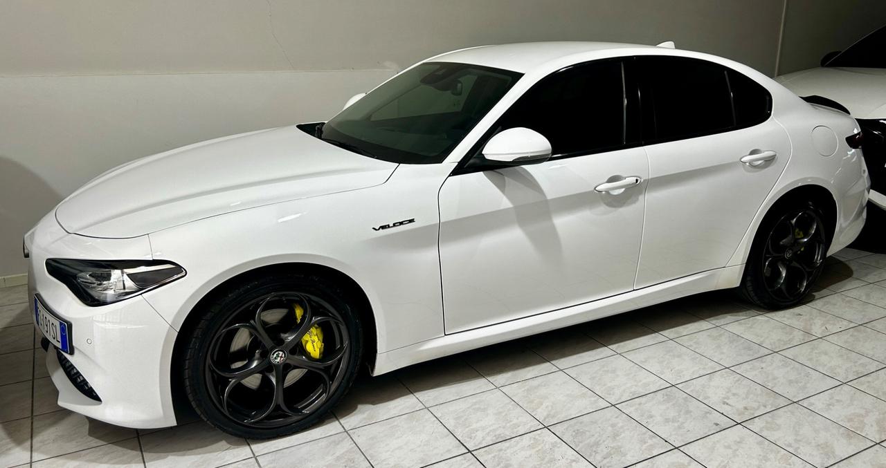 Alfa Romeo Giulia 2.2 Turbodiesel 210 CV AT8 AWD Q4 Veloce