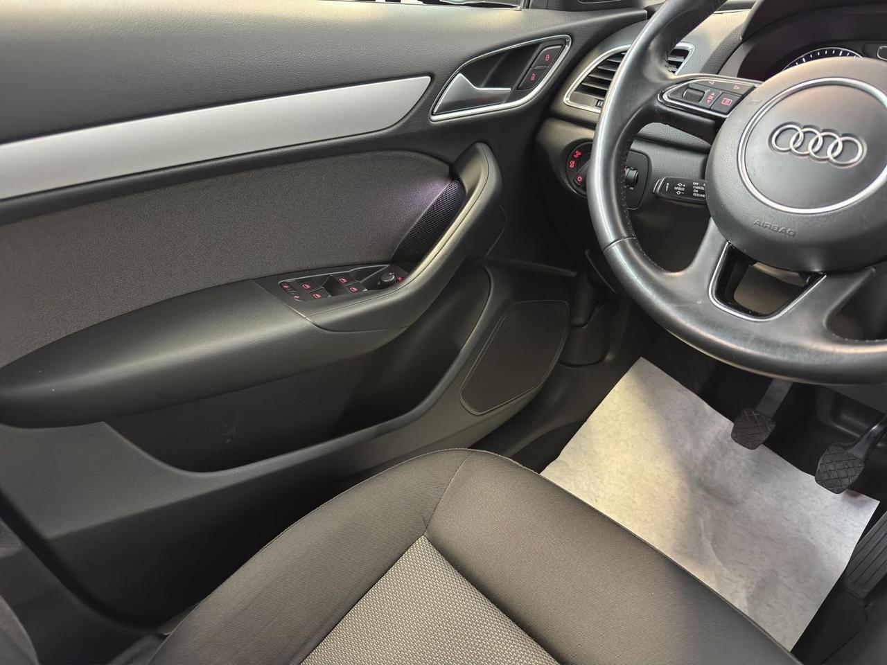 Audi Q3 2.0 TDI 150 CV Design