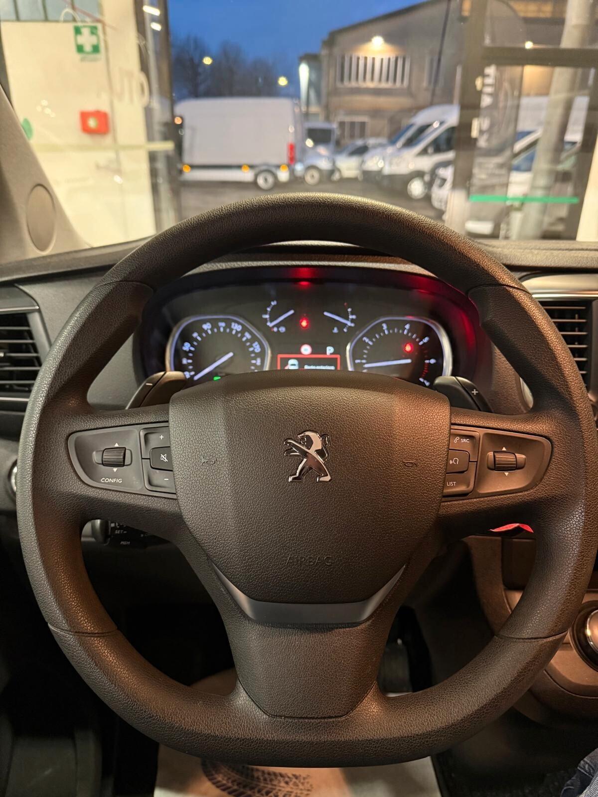 Peugeot Traveller BlueHDi 120 S&S Compact Active 8 POSTI