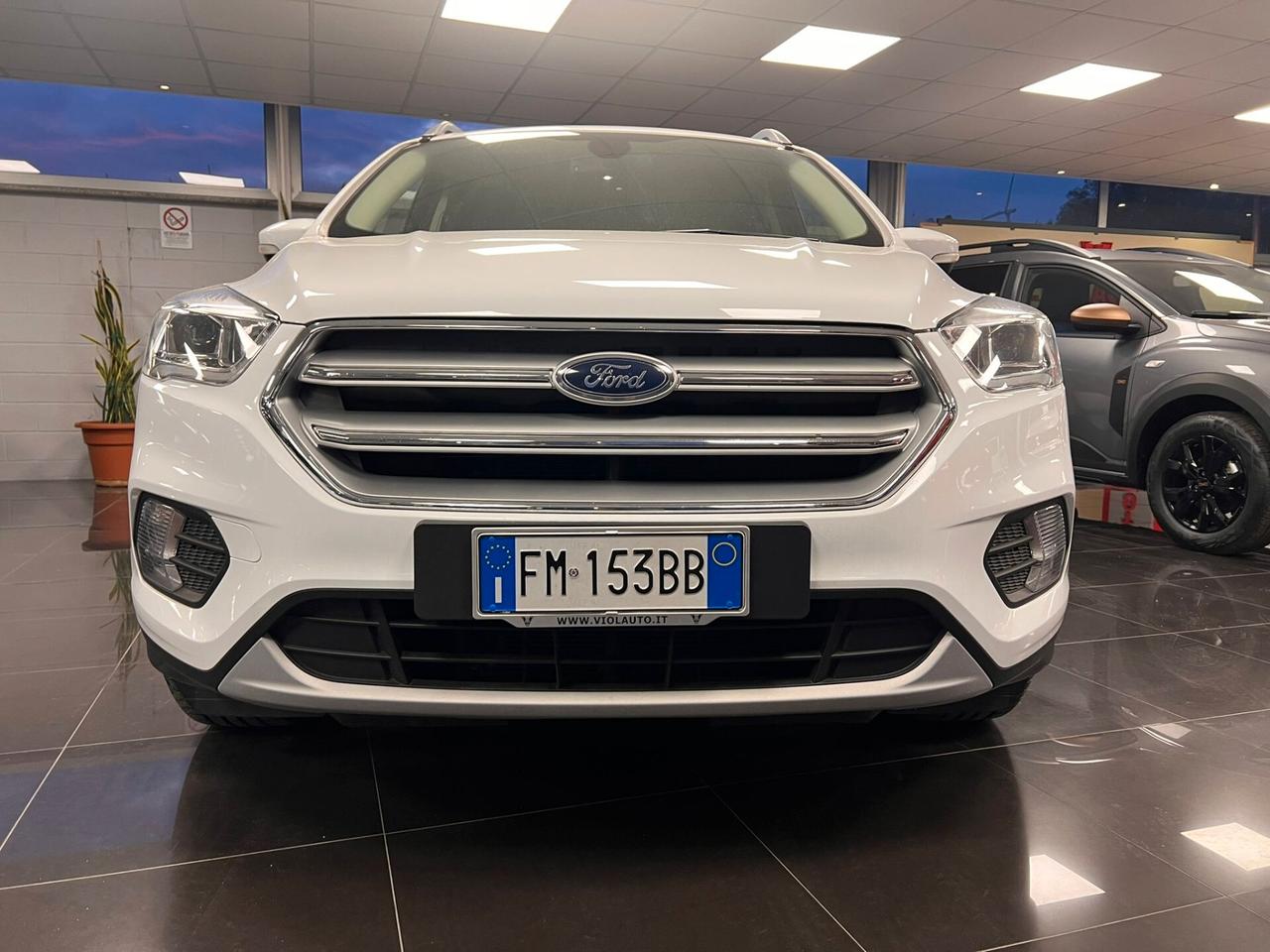 Ford Kuga 1.5 TDCI 120 CV S&S 2WD Powershift Titanium