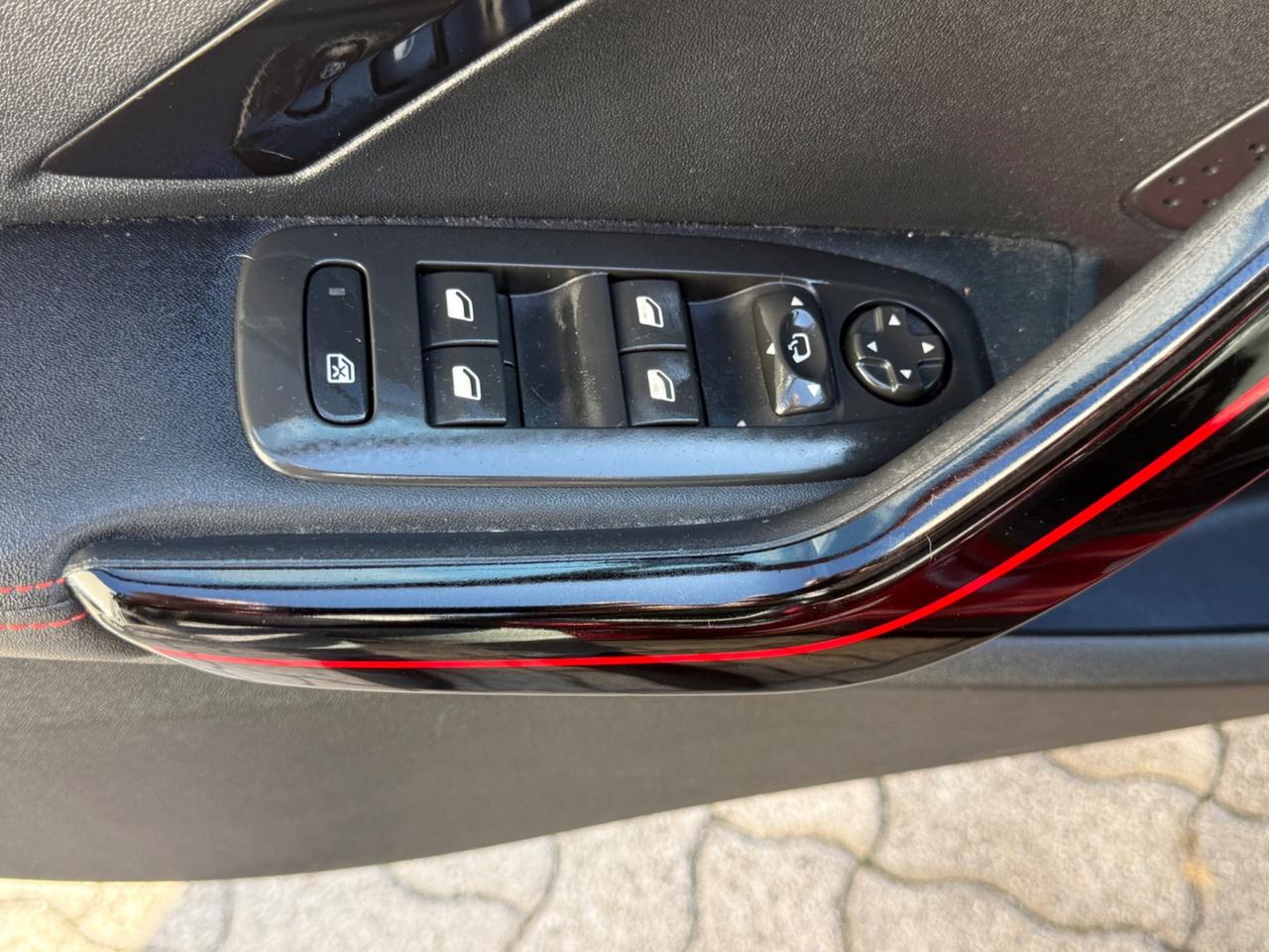 Peugeot 2008 GT Line 1.6 BLUEHDI