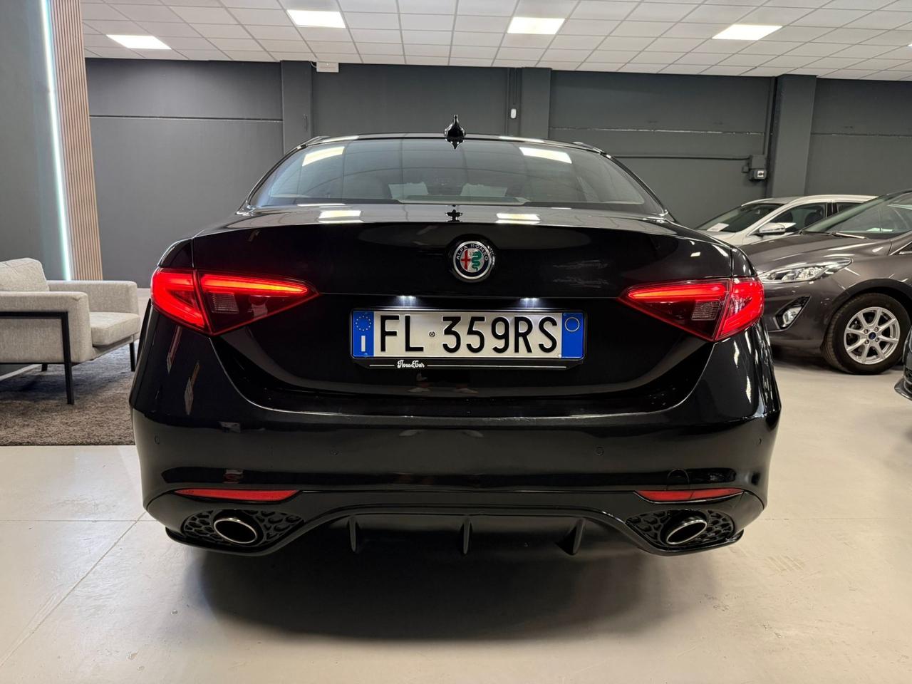 Alfa Romeo Giulia 2.2 Turbodiesel 150 CV AT8