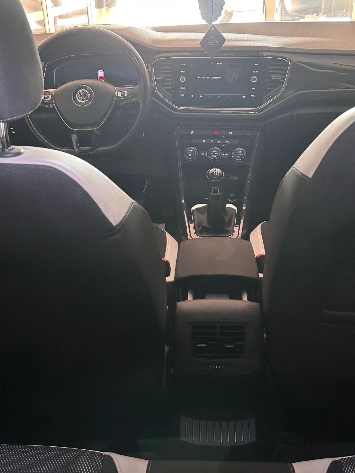 Volkswagen T-Roc 1.6 TDI SCR Advanced BlueMotion Technology