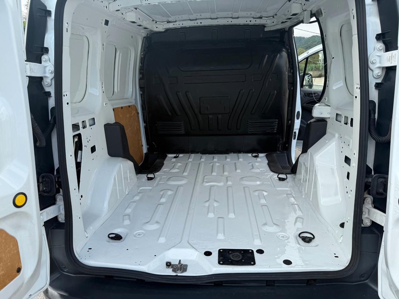 Ford Transit Connect 200 kasten 1600 tdci