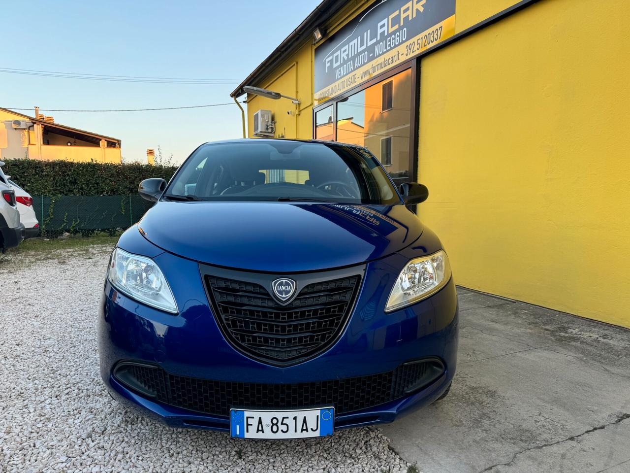 Lancia Ypsilon 1.2 69 CV 5 porte Gold OK NEOPATENTATI