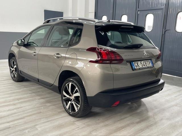 Peugeot 2008 1.2 110cv