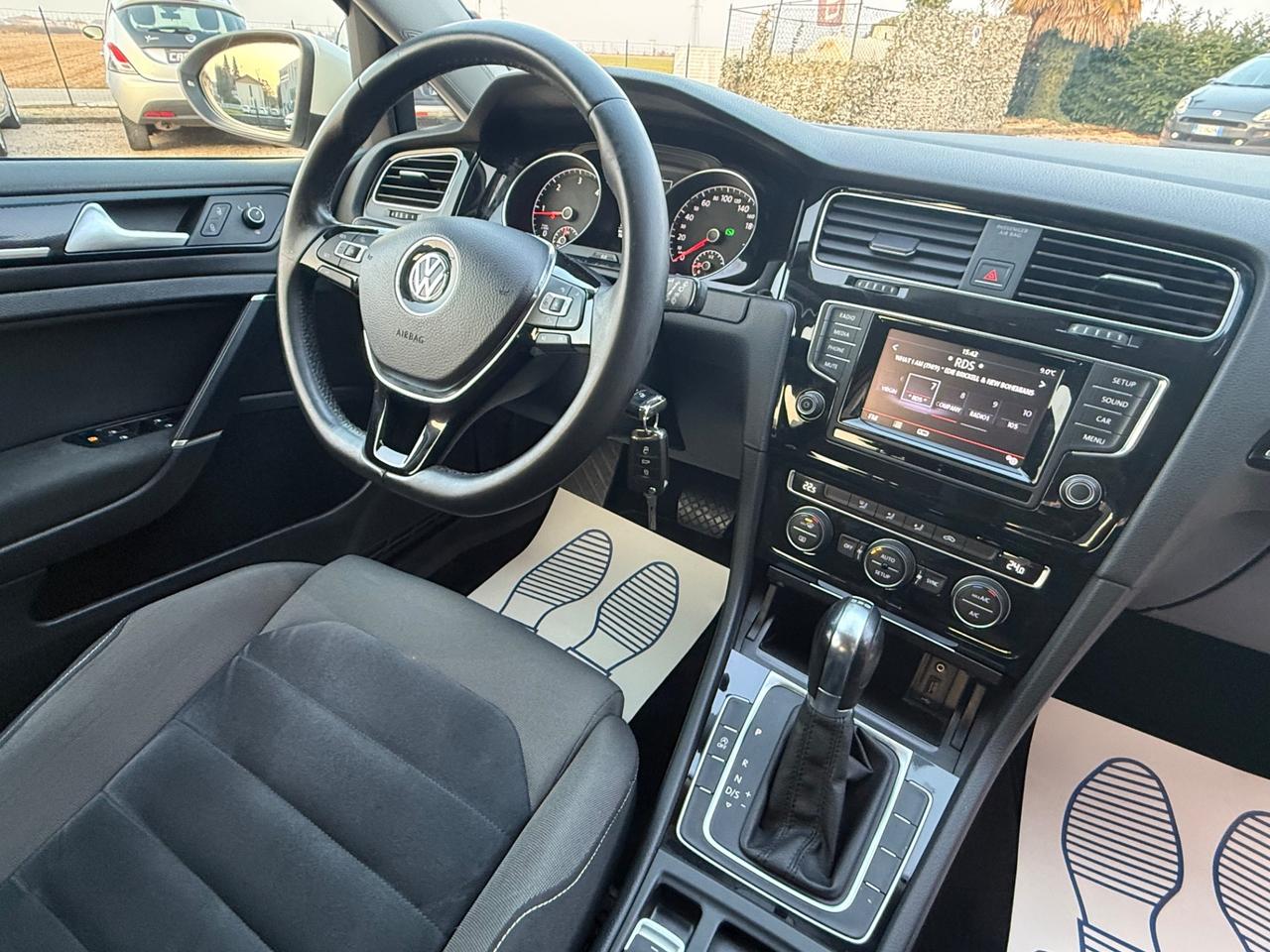 Volkswagen Golf Business 1.6 TDI DSG 5p. Highline BlueMotion Technology