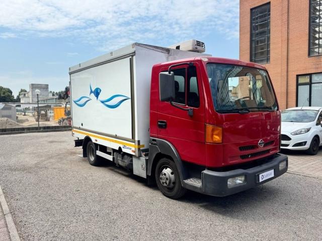 NISSAN Atleon 35 2001 VEICOLO SPECIALE