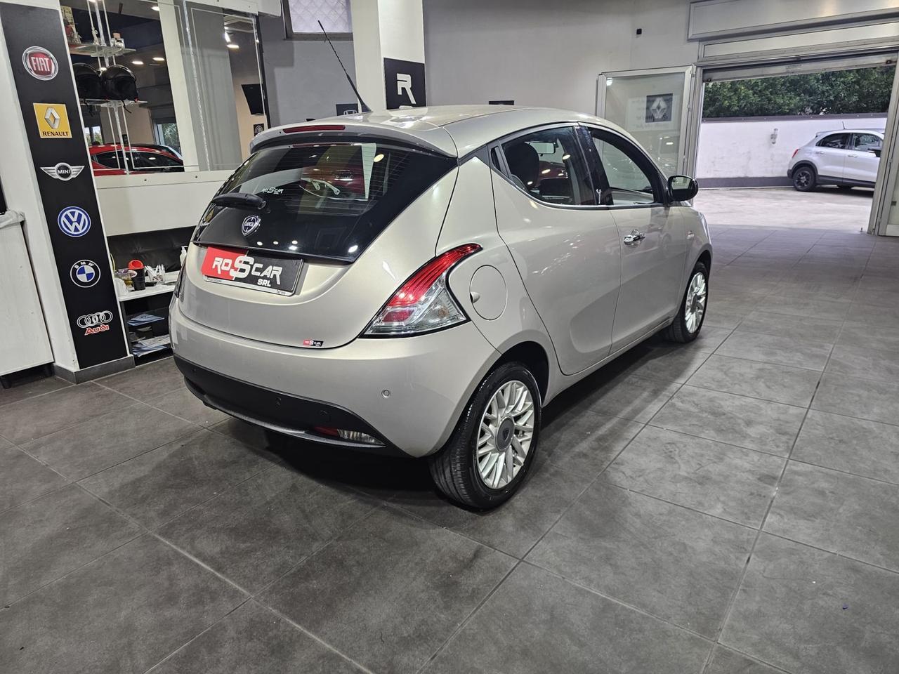Lancia Ypsilon 1.3 MJT 16V 95 CV 5 porte Gold