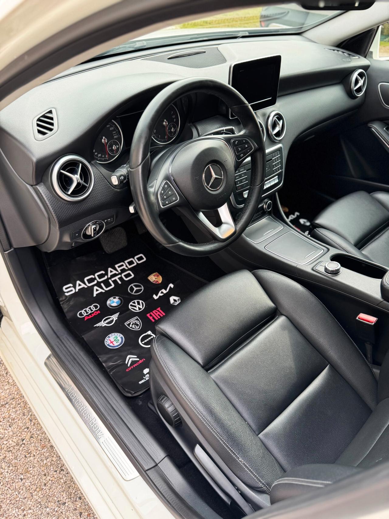 Mercedes A 180 Executive auto | CARPLAY+GARANZIA