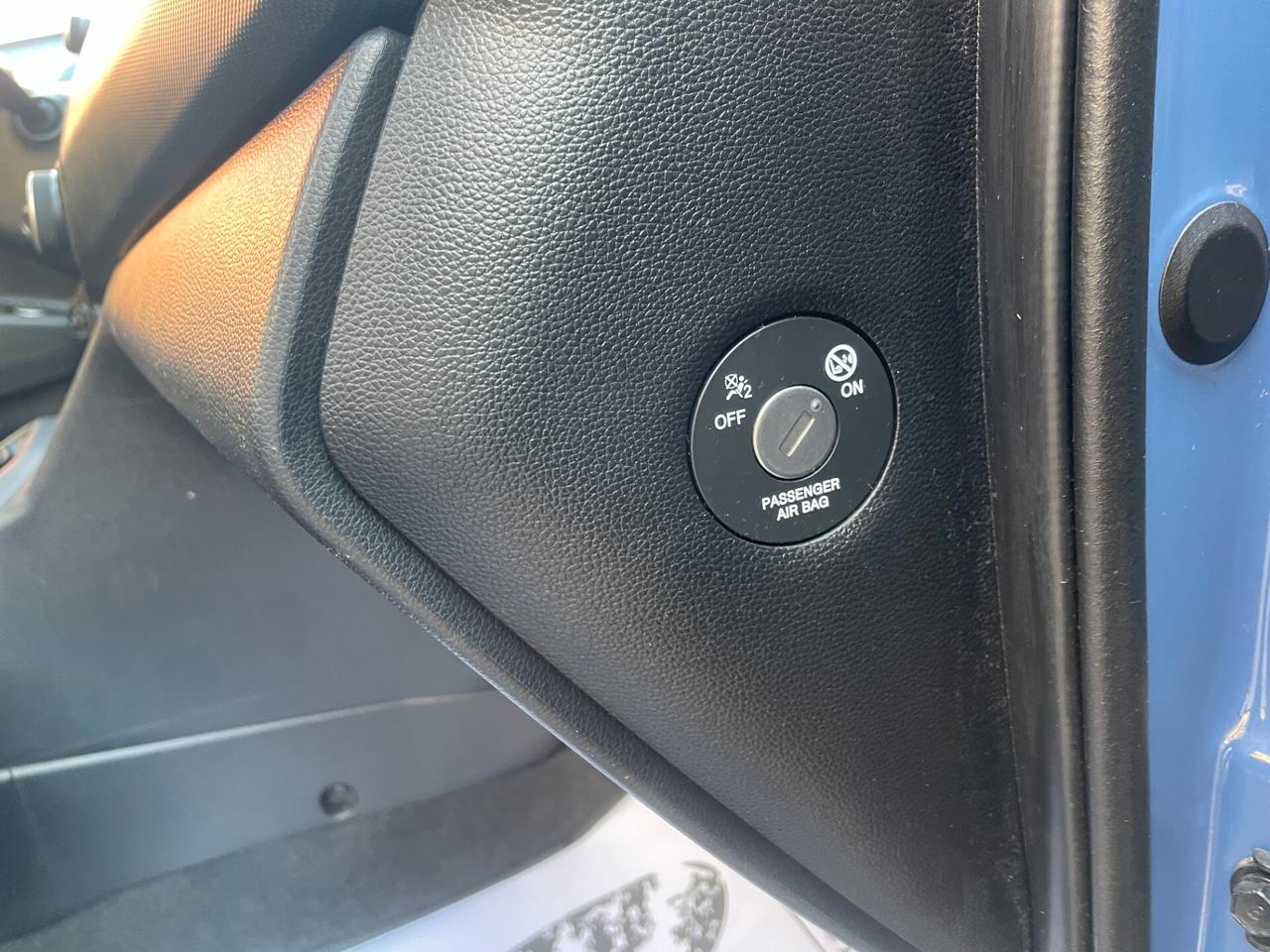 Hyundai i10 NEOPATENTATI - BENZINA EURO 6