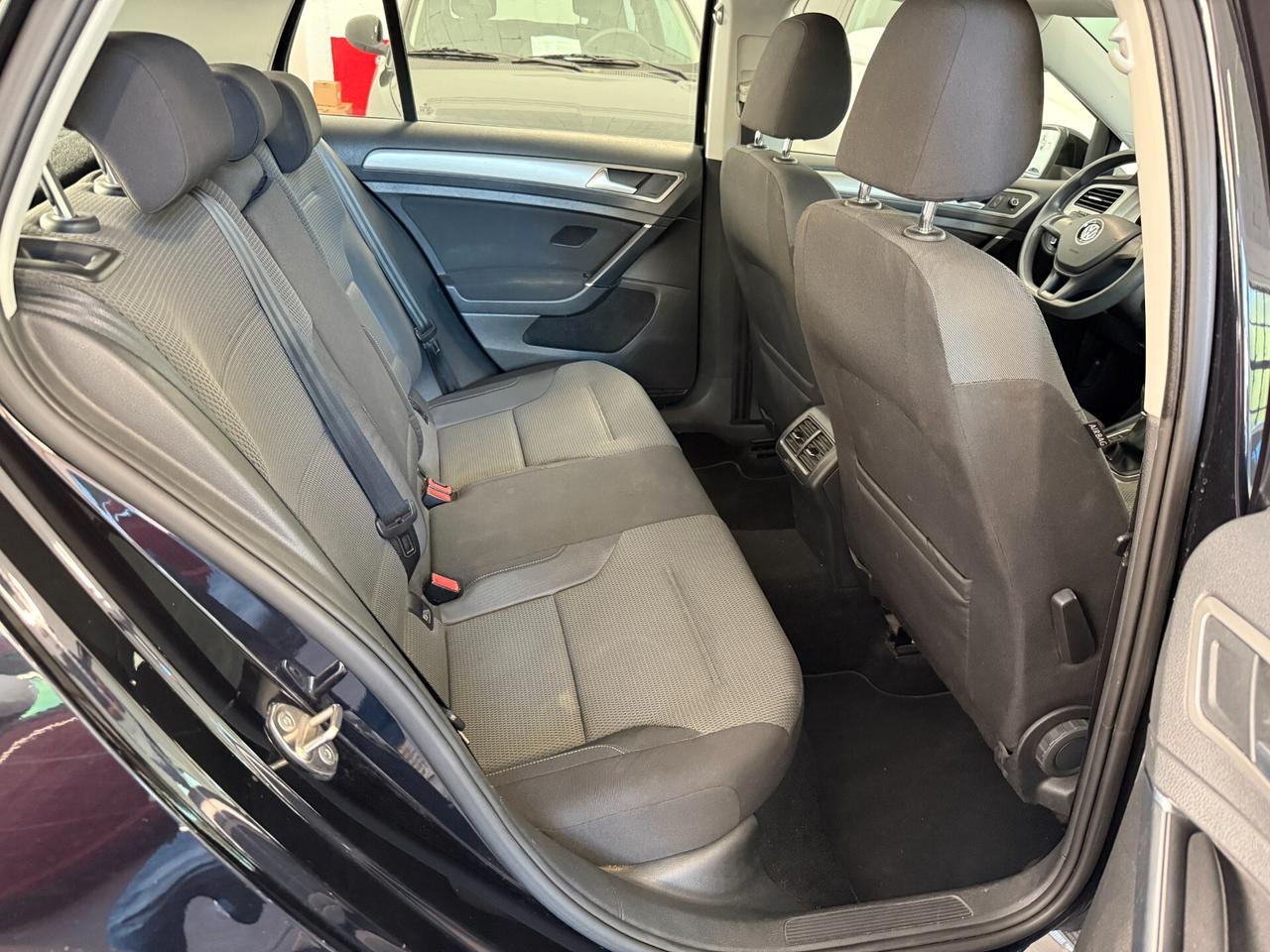 Volkswagen Golf Business 1.2 TSI 105 CV 5p. NEOPATENTATI - UNICO PROPRIETARIO