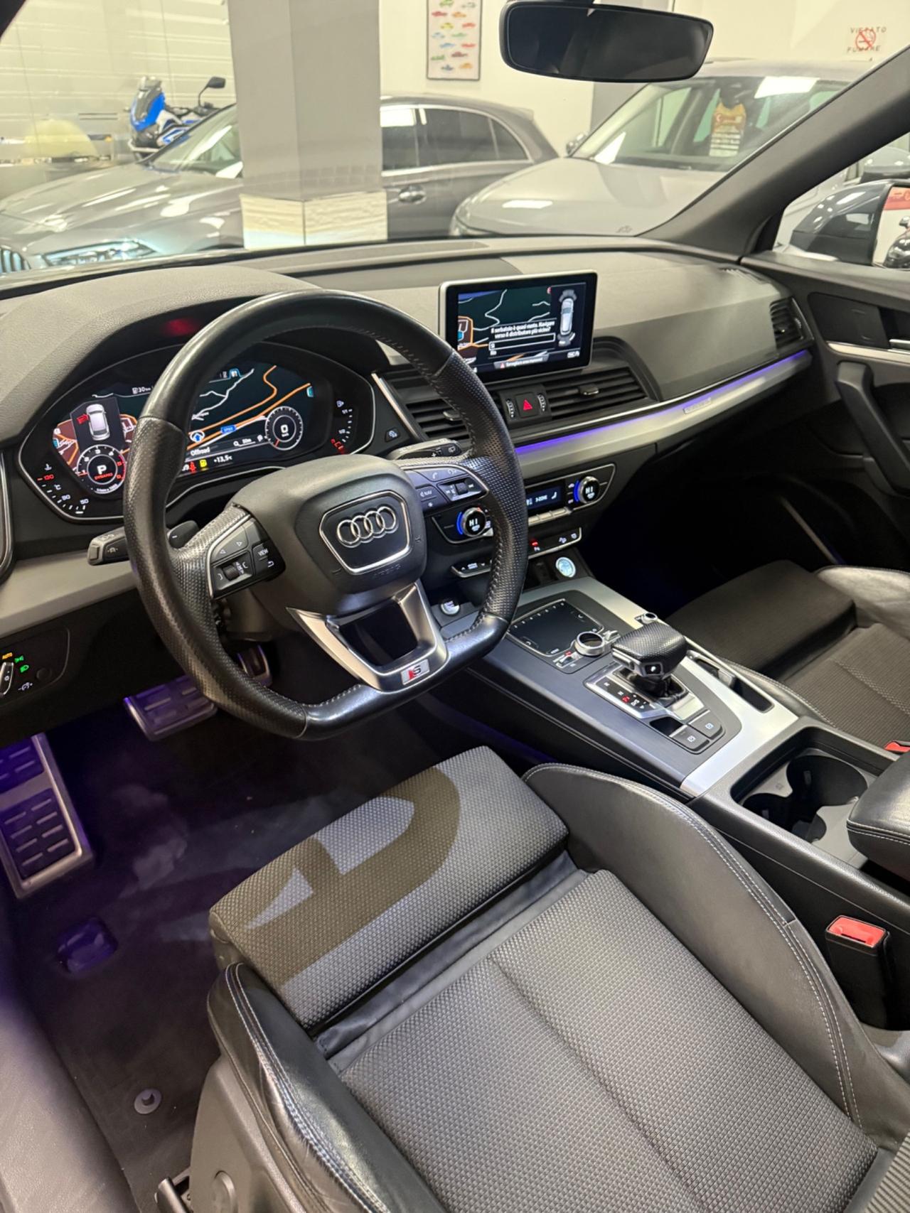 Audi Q5 40 TDI quattro S tronic line plus