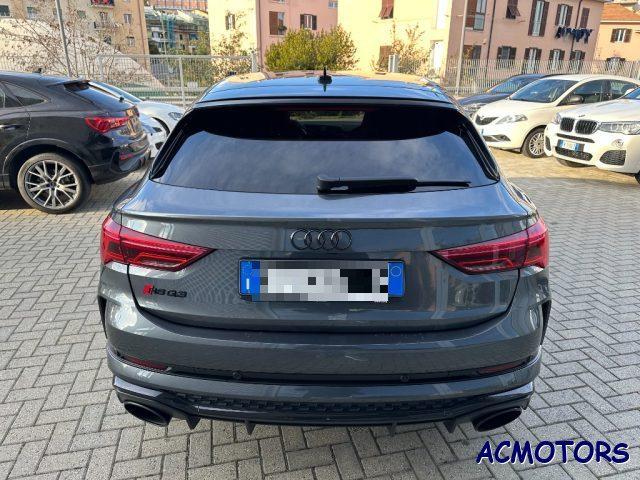 AUDI RS Q3 SPB quattro S tronic