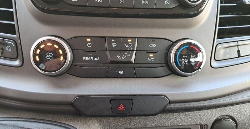 Ford Transit Custom Transit Custom 340 2.0 EcoBlue Hybrid 130 PC Combi Trend