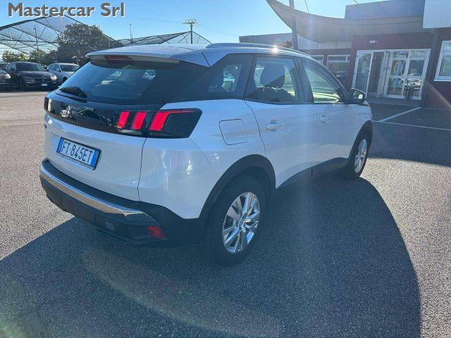 PEUGEOT 3008 3008 1.5 bluehdi Business tg: FT845ET