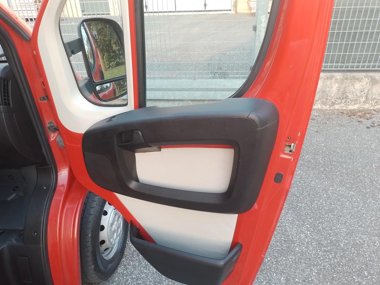 Peugeot Boxer 335 L3 2.0 BlueHDi 160 Furgone Cabinato