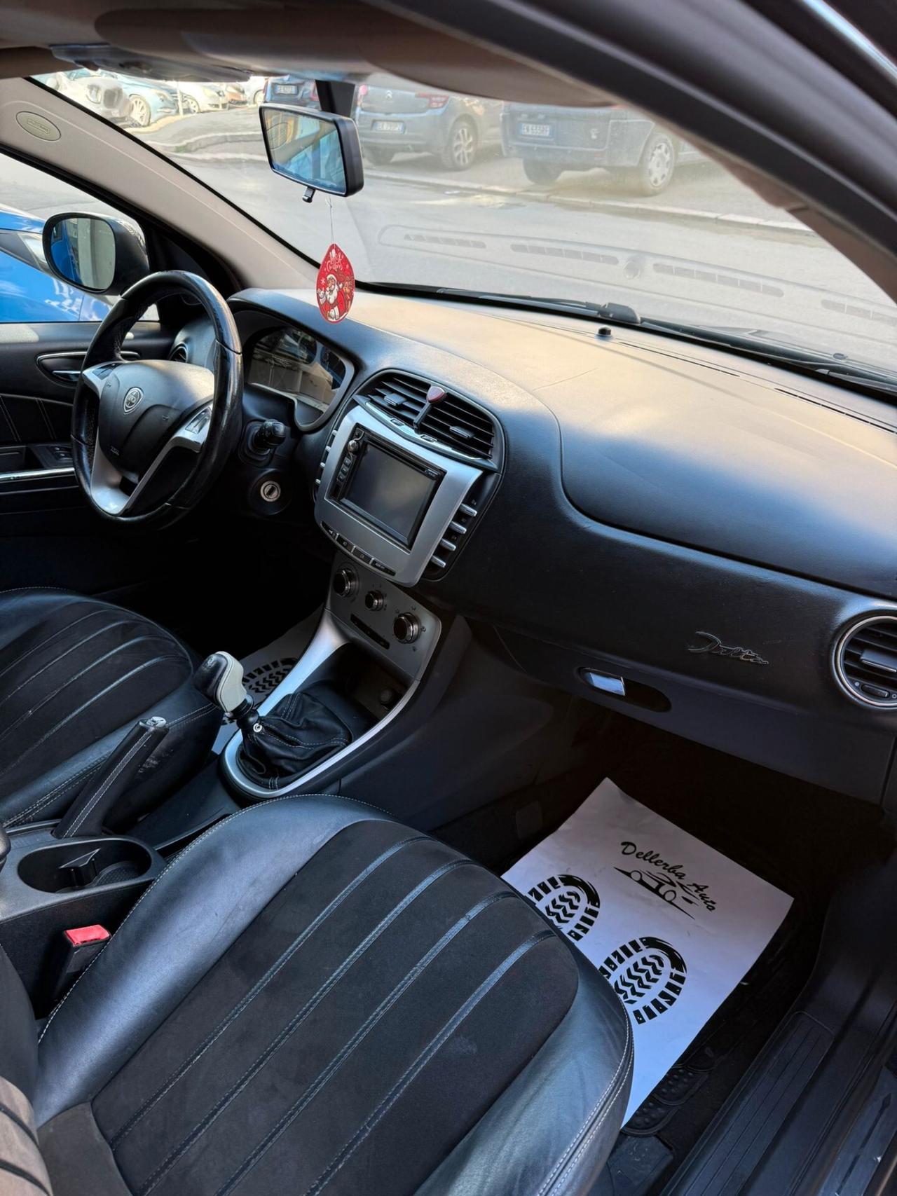 Lancia Delta 1.6 MJT DPF Platino