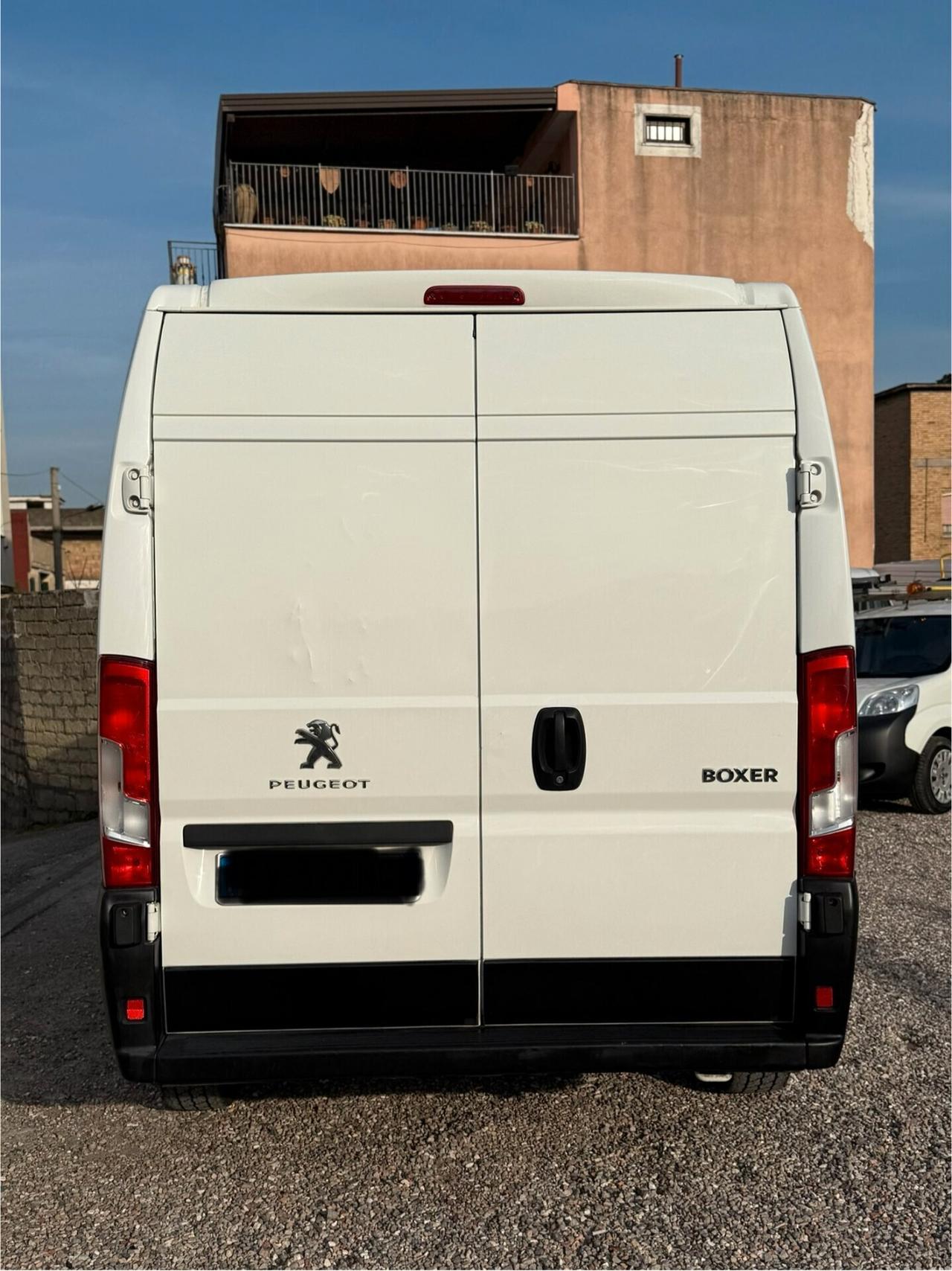 Peugeot Boxer 2.0 BlueHDi 130CV L3H2