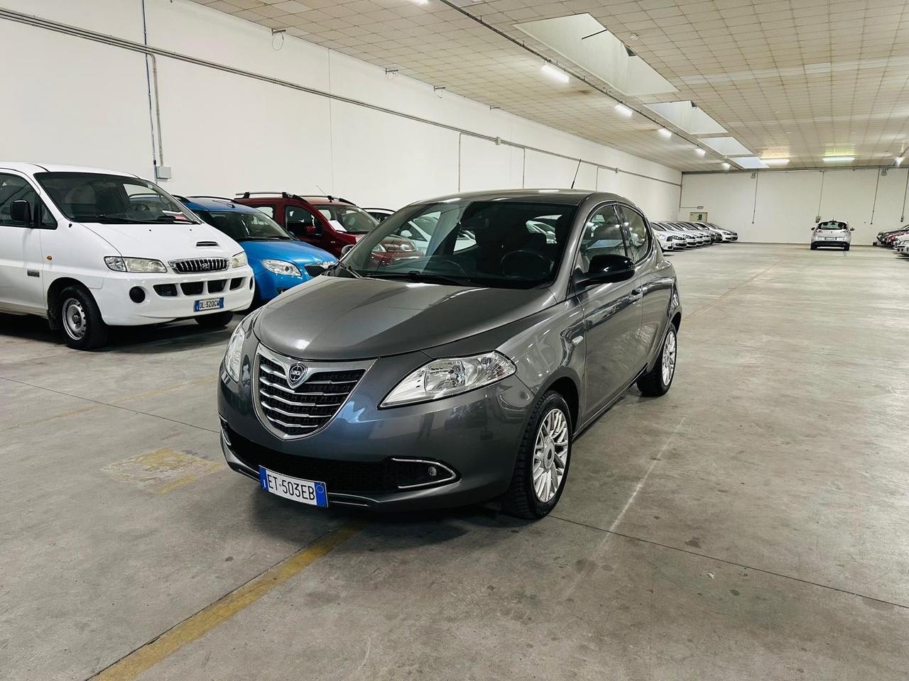 Lancia Ypsilon 1.3 MJT 16V 95 CV 5 porte S&S Gold