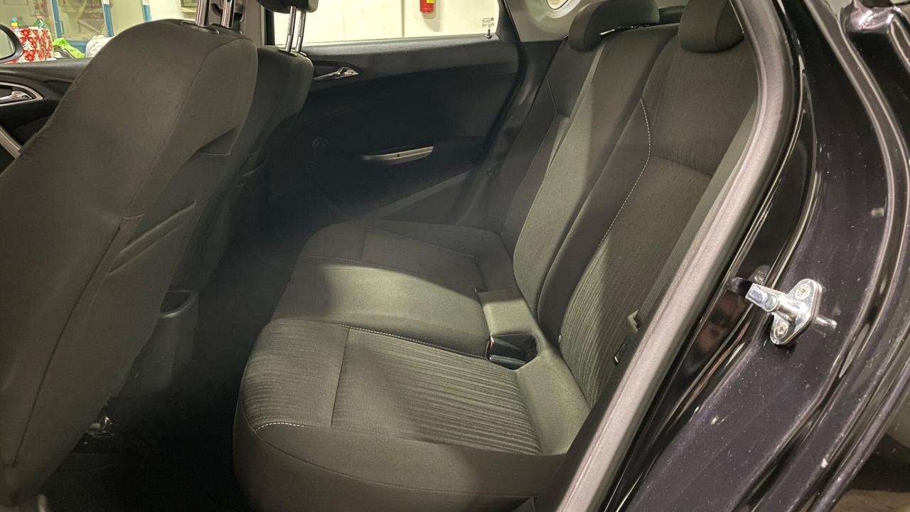 Opel Astra 1.4 100CV 5 porte Cosmo "Euro5"