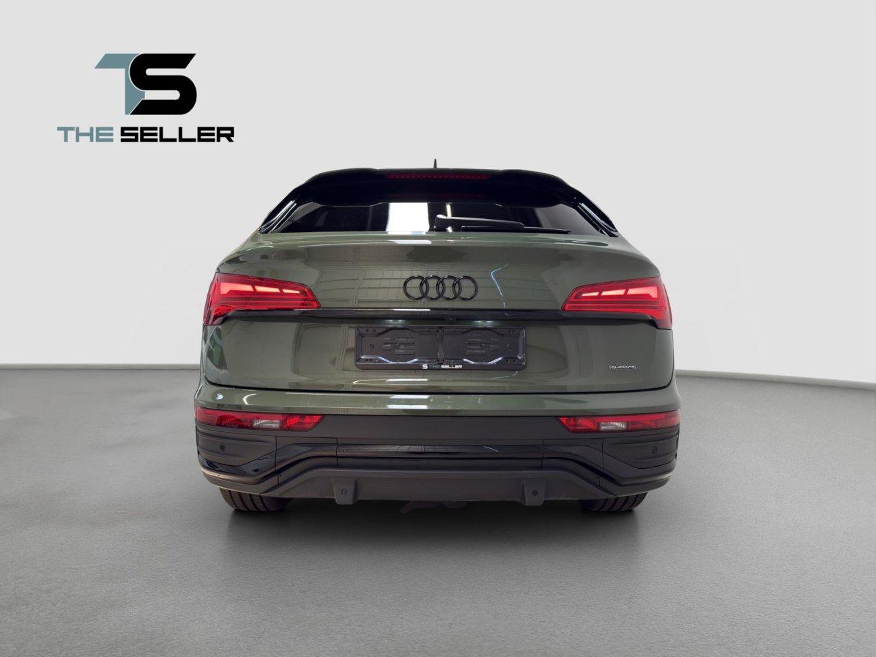 Audi Q5 Sportback 40 2.0 tdi mhev 12V Identity Black quattro s-tronic