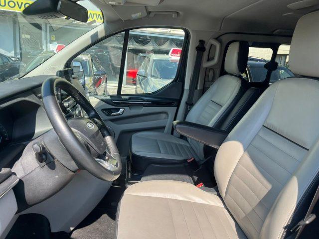 FORD Tourneo Custom 310 2.0 TDCi 170CV aut. PL Titanium
