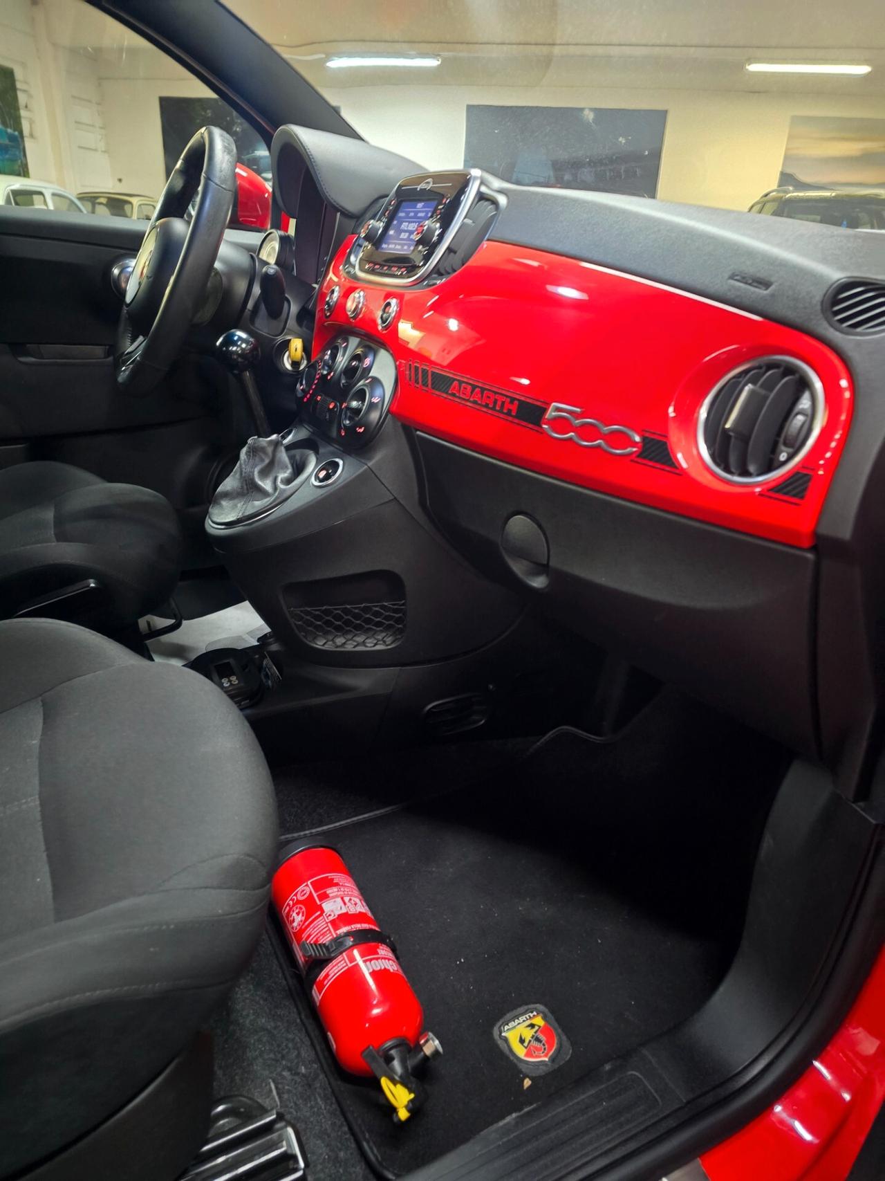 Fiat 500 Abarth 1.4 Turbo T-Jet UNICA