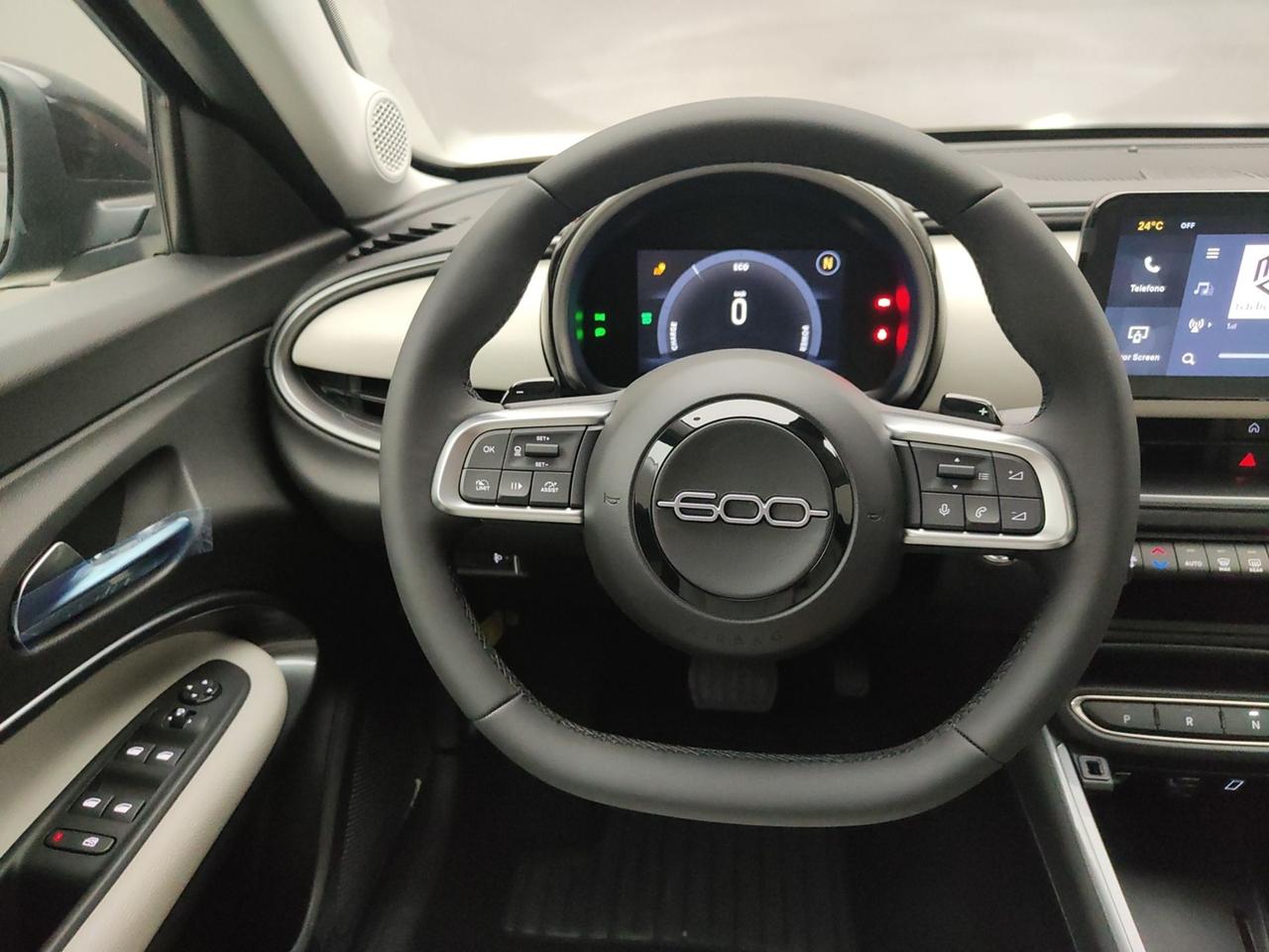 FIAT 600 IV 2023 1.2 MHEV 110CV DCT LA PRIMA