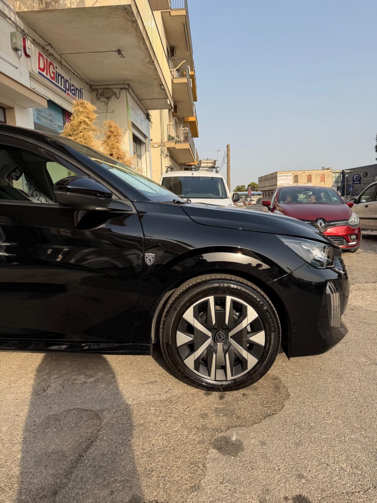 Peugeot 208 Hybrid 110 e-DCS6 Allure