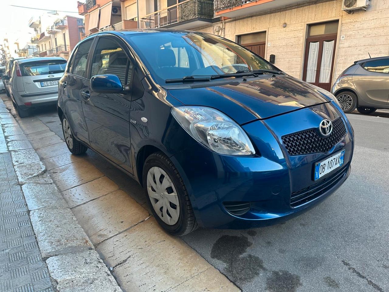 Toyota Yaris 1.4 D-4D 5 porte